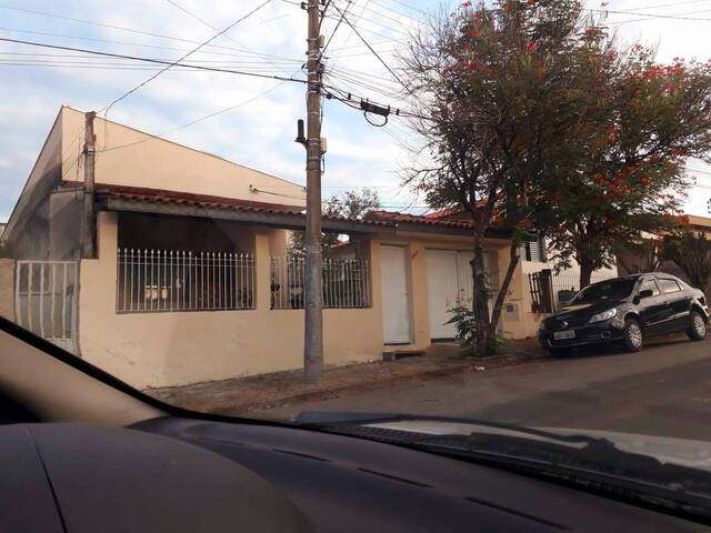 #71 - Casa para Venda em São João da Boa Vista - SP