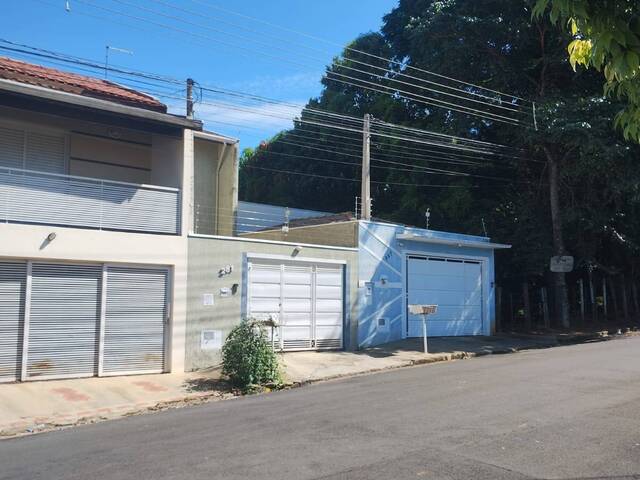 #78 - Casa para Venda em São João da Boa Vista - SP